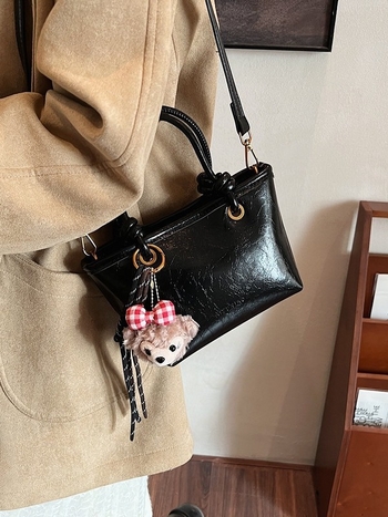 Bucket bag, PU δέρμα, αστικός μινιμαλισμός, μαγνητικό κλείσιμο, εσωτερική τσέπη με φερμουάρ