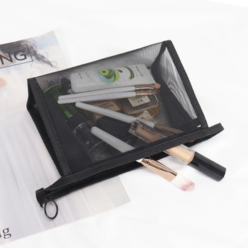 Мережеста козметична чанта с голям капацитет, триъгълна форма, полиестер, подплата от велур с текстура на праскова, за ежедневна употреба.