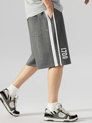 Ανδρικά σορτς από πολυεστέρα, χαλαρή εφαρμογή, μεσαία μέση, εκτύπωση με γράμματα