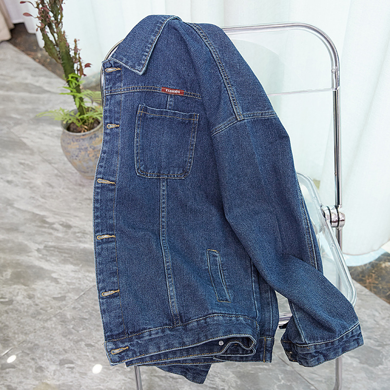 Ανδρικό βαμβακερό μπουφάν σε denim στιλ, μοτίβο color-block, πέτο γιακάς, κούμπωμα σε μία σειρά, εξωτερικό χιπ-χοπ