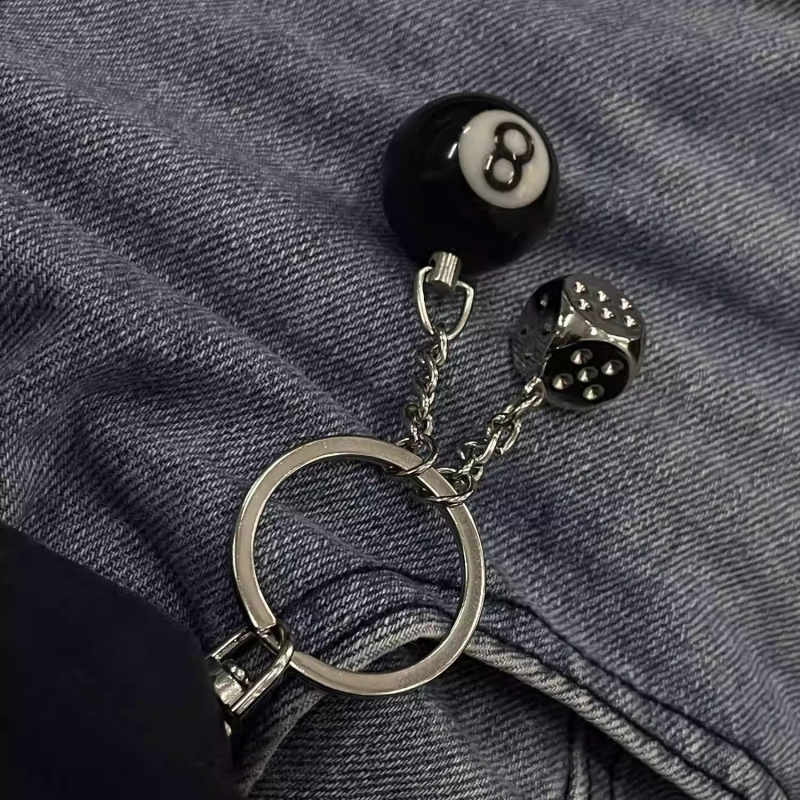 Breloc pentru chei cu zar din aliaj, stil Ins, ornament pentru geantă, origine Shantou, primăvara 2025