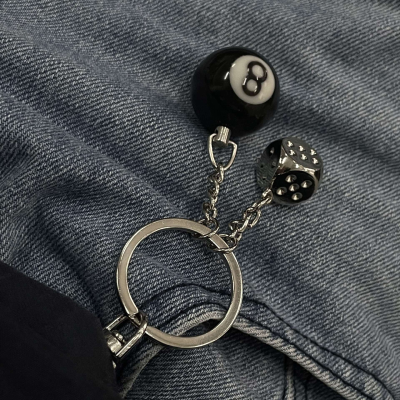 Breloc pentru chei cu zar din aliaj, stil Ins, ornament pentru geantă, origine Shantou, primăvara 2025