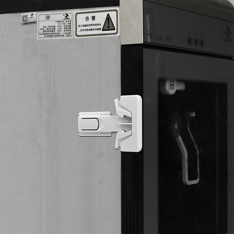 Daugiafunkcinis saugos užraktas šaldytuvui ir vandens dozatoriui; Prekės ženklas: Pampering the Bear; Kilmė: Jinhua, Zhejiang; Svoris: 22 g; Pakuotė: 600 vnt.