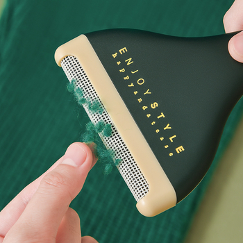 Dvigubos galvos skutimo priemonė megztiniams – rankinis, plastikinis, įvesta 2020 m.