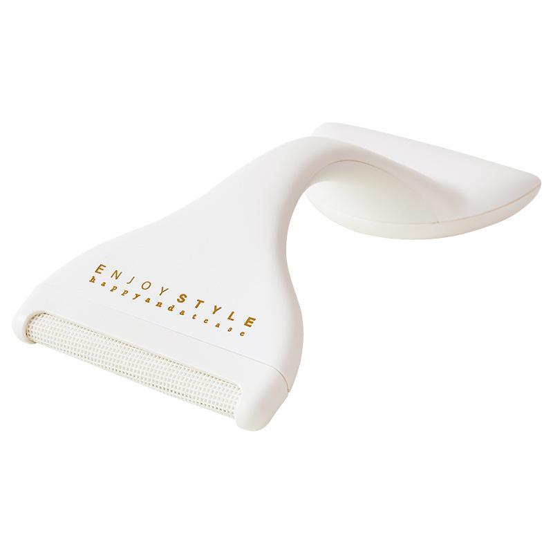 Dvigubos galvos skutimo priemonė megztiniams – rankinis, plastikinis, įvesta 2020 m.