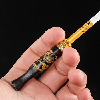 Ebenfa faragott cigarettatartó sárkány motívummal, kettős használatú közepes és finom szűrővel, mosható tömörfa kivitel