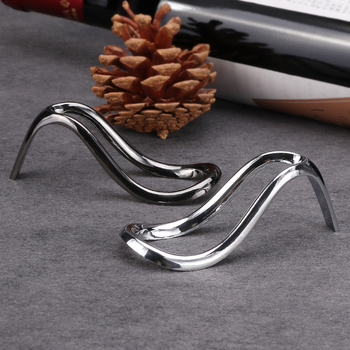 Nerūsējošā tērauda pipes statīvs – radošs augsta papēža dizains, pret vēju izturīgs, dekoratīvs un kolekcionējams, privātās etiķetes iespēja, iepakojums 200 gab.