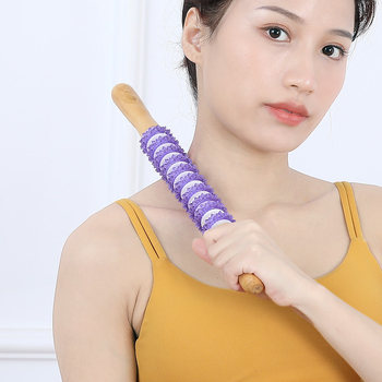 Пинсу масажна пръчка с бодливи топчета и ролер за фасциална релаксация, ръчна употреба за масаж и йога (Марка: Pinsu; Тегло: 0.25 кг; Опаковка: 200 бр; Медицинска регистрация: X; Приложение: Фитнес оборудване, здравословен масаж, фитнес тяло)