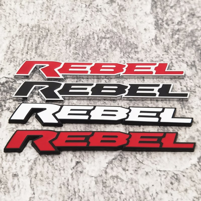 3D fém Rebel autó-embléma feliratokkal – cinkötvözet, testreszabható, ragasztóval szerelhető, autókhoz