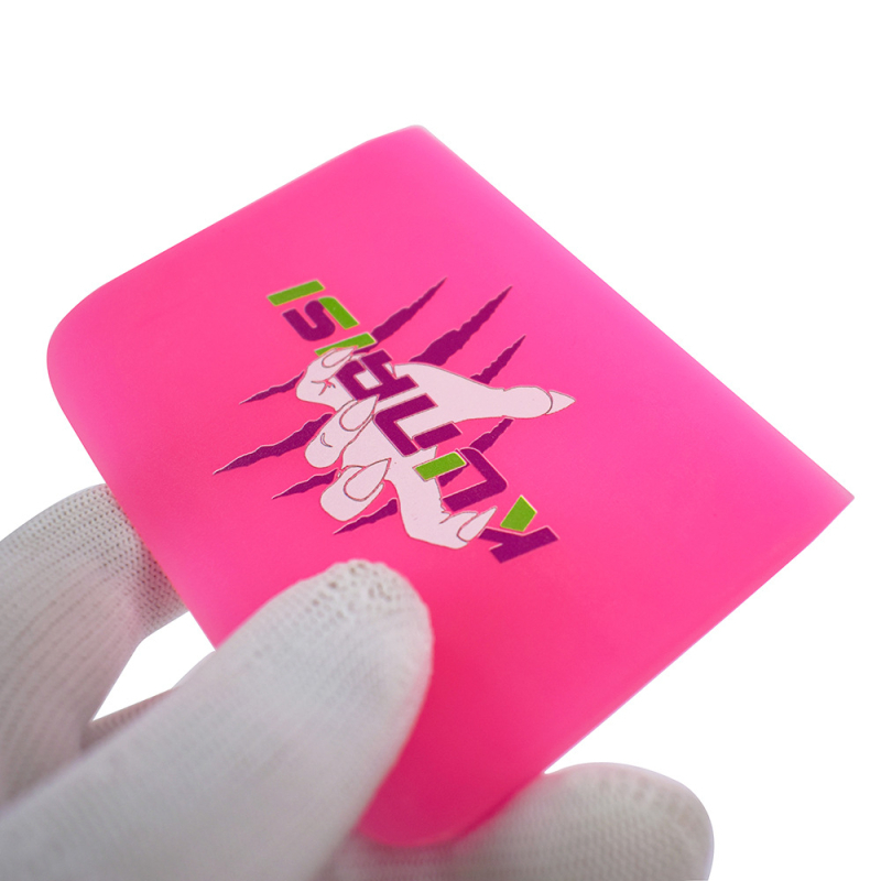 Divējā skrāpe automašīnas plēvei — TPU, plastmasa, Cool Ness; privāta zīmoga pieejama