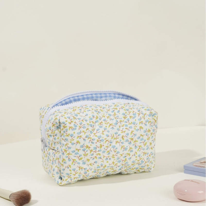 Geantă cosmetică floral quilted, capacitate mare, poliester, unisex, Iarna 2023