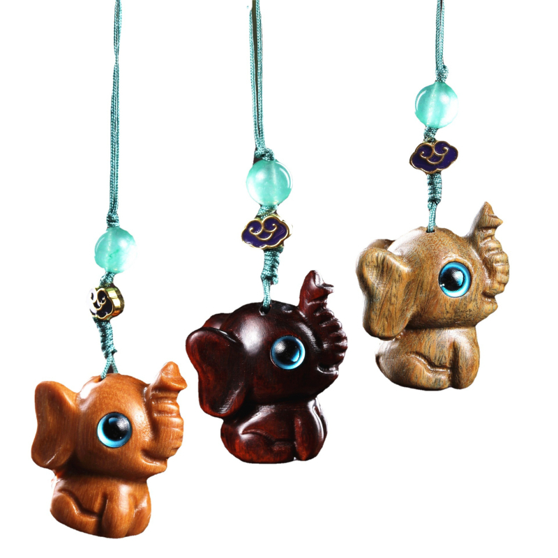 Pandantiv din lemn pentru telefon, cu elefant — sculptură manuală, decor