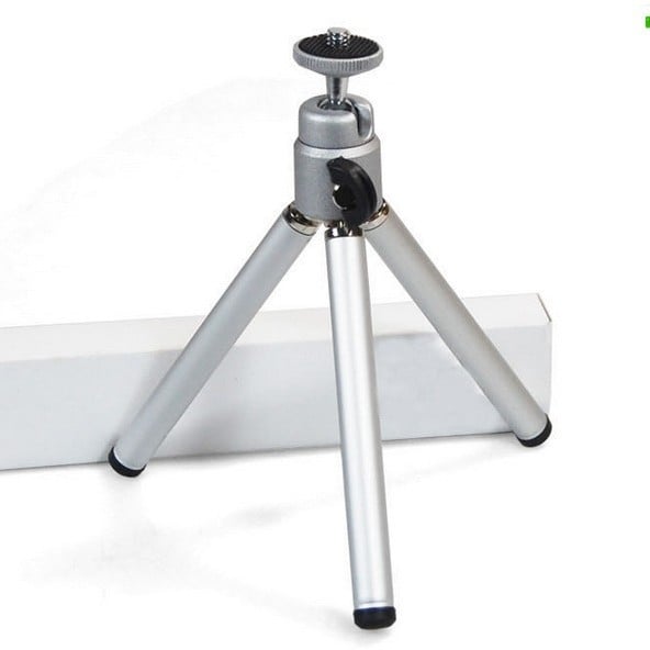 Mini asztali telefonhoz tervezett tripod, 2-szekciós teleszkópos – alumínium-plasztikából készített; kompatibil 45–85 mm-es telefonokhoz; magasság 11–22 cm; maximális teher 1