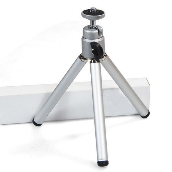 Mini asztali telefonhoz tervezett tripod, 2-szekciós teleszkópos – alumínium-plasztikából készített; kompatibil 45–85 mm-es telefonokhoz; magasság 11–22 cm; maximális teher 1