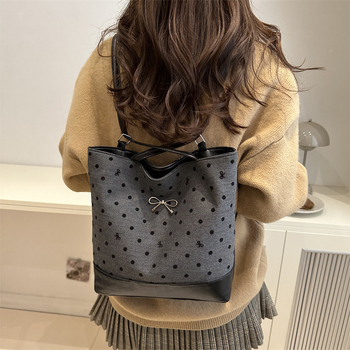 Γυναικεία PU crossbody τσάντα, αστικός μινιμαλιστικός στυλ, οριζόντιο τετράγωνο σχήμα, κλείσιμο με φερμουάρ, εσωτερική τσέπη με φερμουάρ