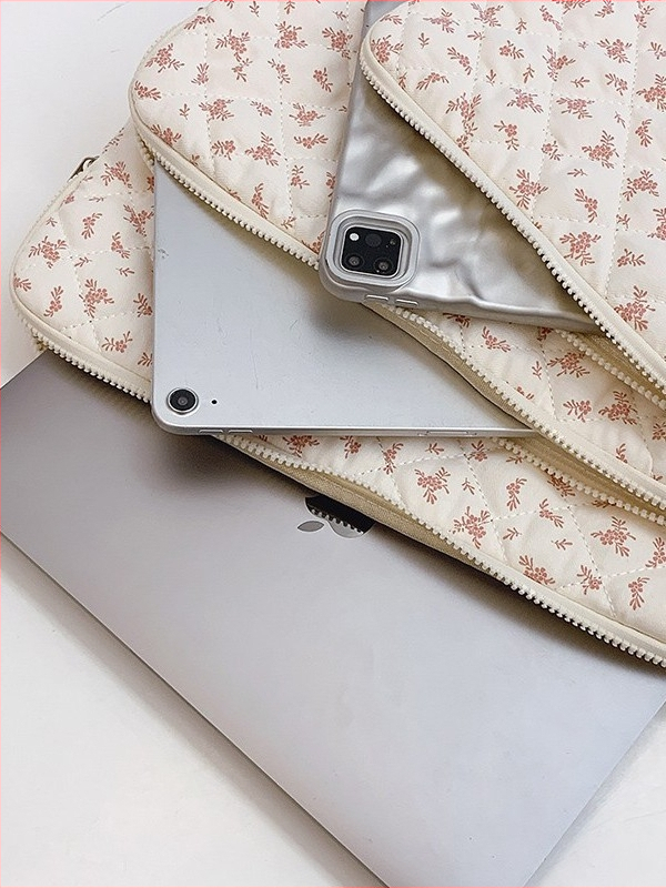 Флорална чанта за таблет и лаптоп – ултралека, памук и лен, подплата от платно, флорален принт, стил свеж и сладък