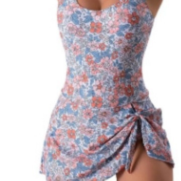 Costum de baie damă două piese, cu bretele, imprimeu floral, bust buretat, fără armături metalice, material 82% poliester, căptușeală 82% poliester