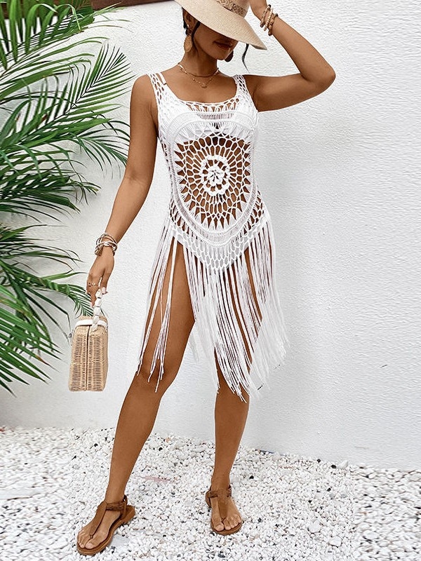 Σετ παραλίας crochet: φούστα με φουντάκια και τοπ halter, από hollow yarn, 100% ακρυλικό; βάρος 140 g; μονοχρωματικό; χωρίς επένδυση; κατάλληλο για κολύμβηση.