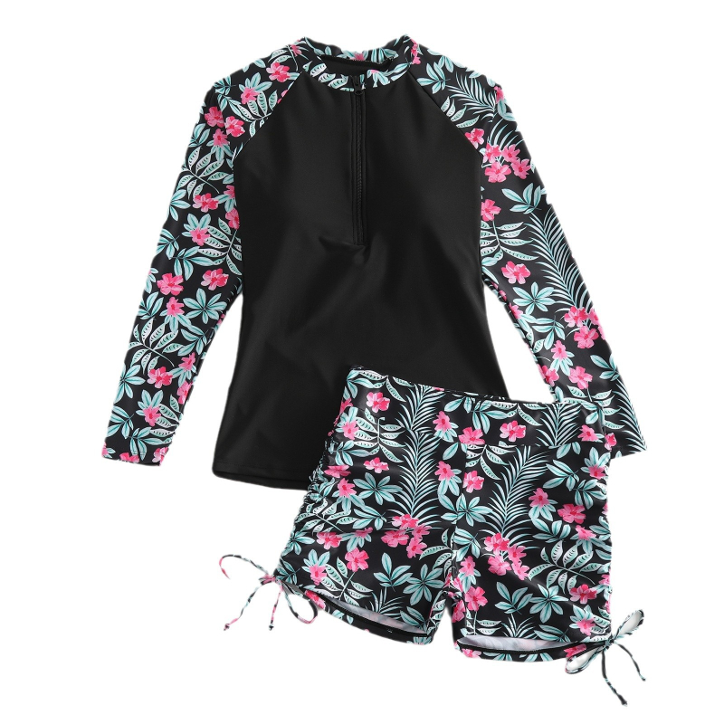 Costum de baie cu imprimeu floral, mâneci lungi, pernă pentru bust și protecție solară; material principal 82% poliester, căptușeală 18% spandex.