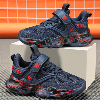 Παιδικά αθλητικά παπούτσια για αγόρια με ανάπνευστη mesh επάνω, Velcro κλείσιμο, ριγέ σχέδιο, MD σόλα, για 7–12 ετών