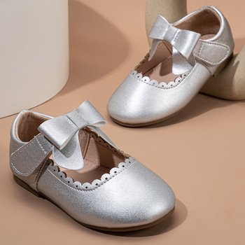 Lányoknak szóló bőrcipő – Velcro zárás, puha talp, brit stílus, hercegnő dizájn