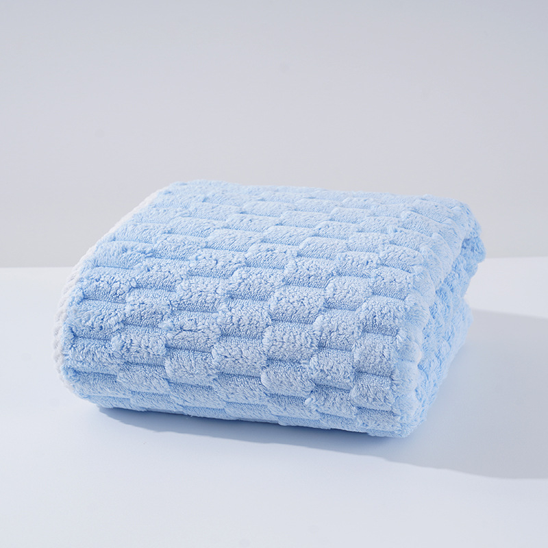 Veido rankšluostis iš koralų fliso – storintas, 80–100 g, paprastas audinys, 8020 poliesteris, odai draugiškas