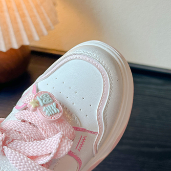 Meitenēm paredzēti sporta apavi ar Velcro aizdari, PU augšdaļa, gumijas zole, pretslīdoši un noturīgi, ikdienas apavi ar karikatūras rakstu pavasarim un rudenim