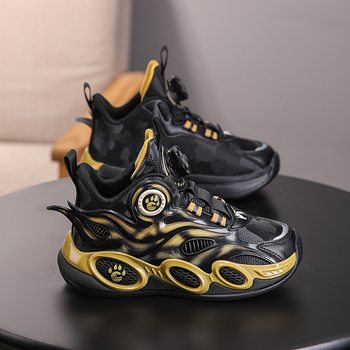 Fiúknak kosárlabda cipő — felsőrész szintetikus bőrből, EVA talp, vízálló, csúszásálló, rajzfilm mintával, 4-16 éveseknek