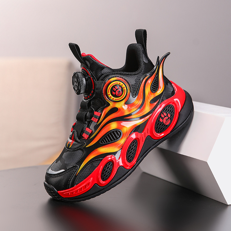 Fiúknak kosárlabda cipő — felsőrész szintetikus bőrből, EVA talp, vízálló, csúszásálló, rajzfilm mintával, 4-16 éveseknek