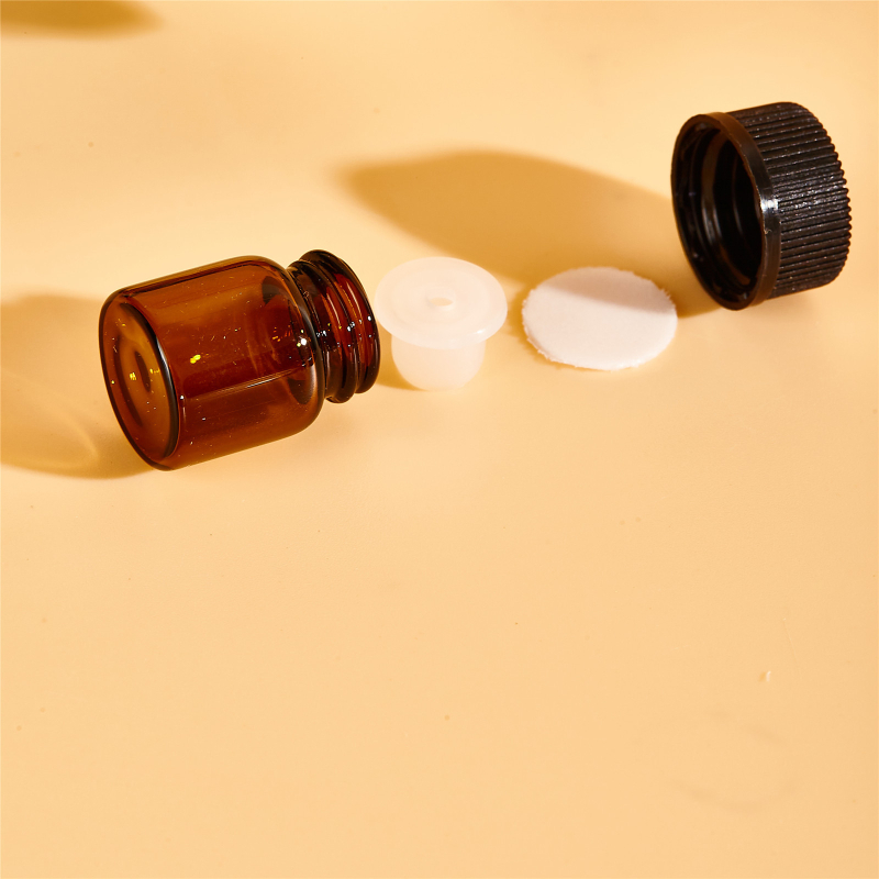 Set staklenih bočica za eterična ulja, kartonska ambalaža, razina pakiranja 1, 100 komada, marka HC