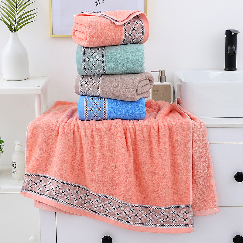 Jacquard vonios rankšluostis, 100% medvilnė, siūlas 32s/14s, svoris 200 g/m² arba daugiau