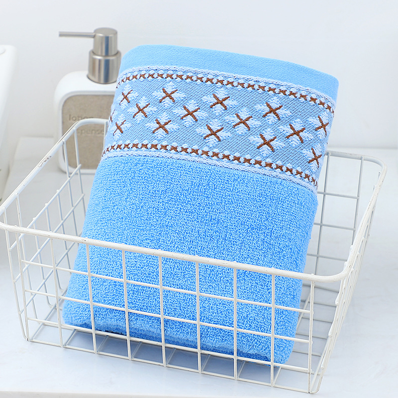 Jacquard vonios rankšluostis, 100% medvilnė, siūlas 32s/14s, svoris 200 g/m² arba daugiau