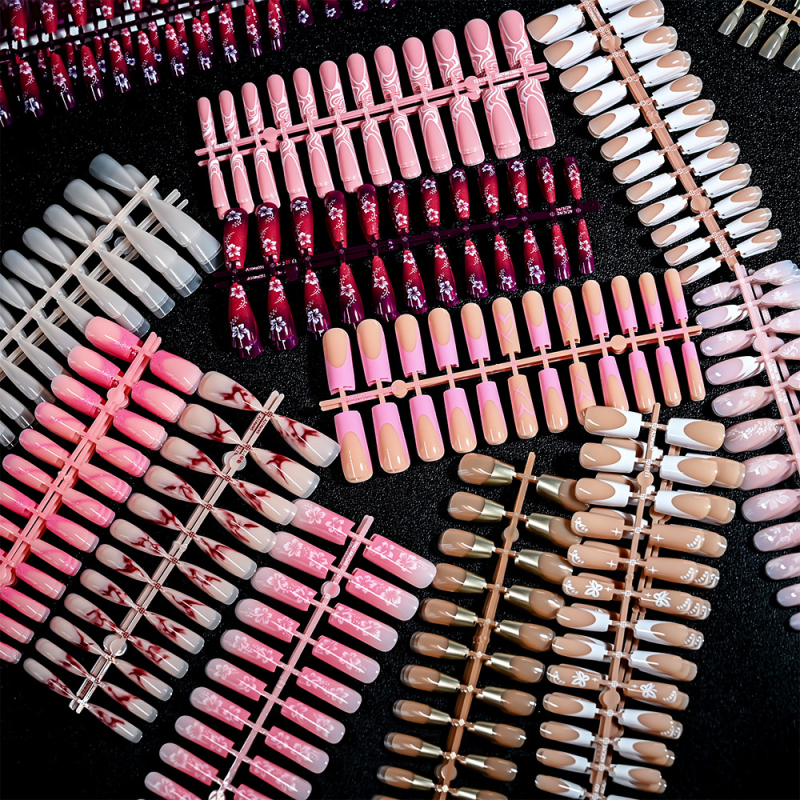 Umjetni nokti, mandlovog oblika, francuski stil, skup od 120 komada, u vrećici