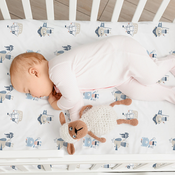Kūdikių lovytės čiužinio užvalkalas su guma — poliesteris, skaitmeninis spausdinimas, svoris mažiau nei 300 g, šiuolaikiškas minimalistinis stilius