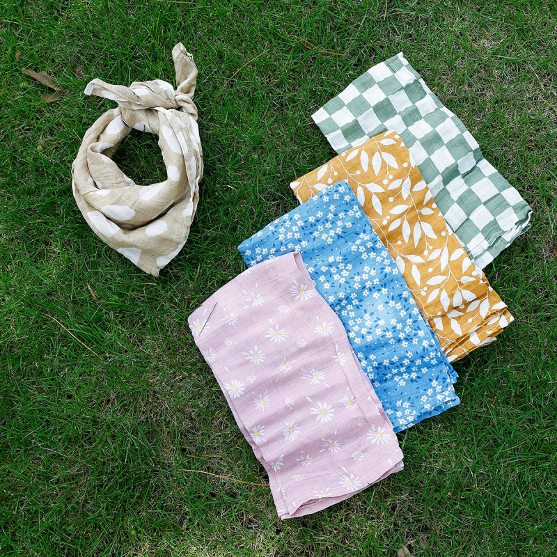 Бебешка кърпа за слюнка от памучна марля, над 95% памук, 5 броя, висока попивност, с десен и печат