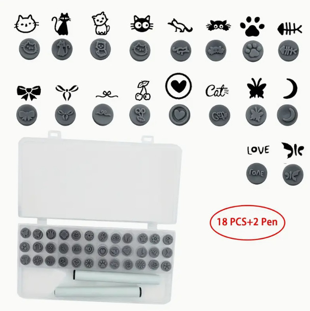 Комплект за маникюрни щампове с различни сменяеми дизайни и два съвпадащи държателя за писалка за DIY дизайни; налични в комплекти 6/18/36/48 части; материал: меко лепило.