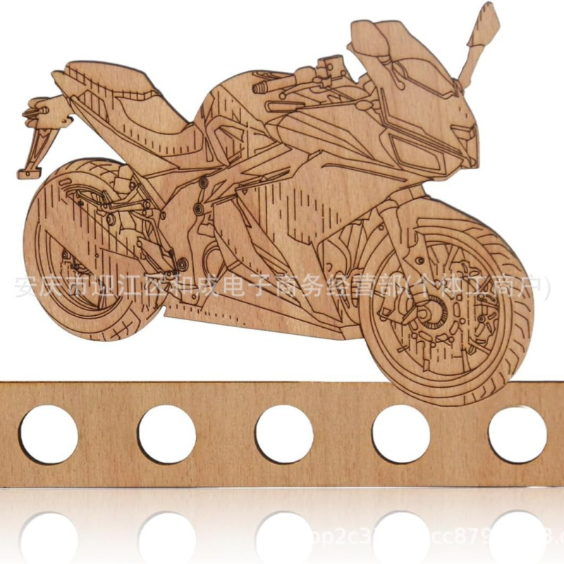 Ornament din lemn pentru birou în stil modern minimalist