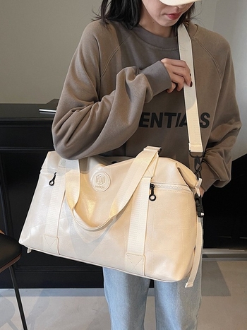 Τσάντα PU για ταξίδια και γυμναστήριο με λουρί ώμου τύπου crossbody, χωρητικότητα 20–35 L, αναπνεύσιμη, ανθεκτική στη φθορά, διαχωρισμός στεγνά/υγρά, επένδυση πολυεστέρα.