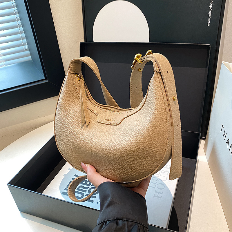 Félhold alakú crossbody táska, városi minimalizmus, PU bőr, cipzár, ID zseb