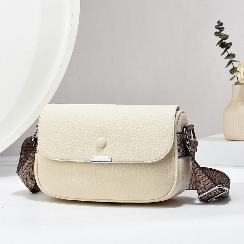 2024-es új kis négyszögletű crossbody táska nőknek, PU bőr, világos szín