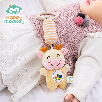 Zīdaiņu vēja zvaniņš pie ratiem — plīša rotaļlieta, 0–3 gadi, HAPPY MONKEY (Plīša materiāls; vēja zvaniņš; zīdaiņu rotaļlieta; sensoriskā attīstība)