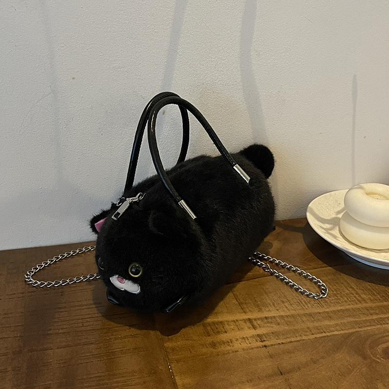 Capybara плюшена чанта за носене – карикатурен животински дизайн, кратък плюш, пълнеж PP памук (Материали: кратък плюш; Пълнеж: PP памук; Стил: карикатурно животно; Възраст: 7–14 г)