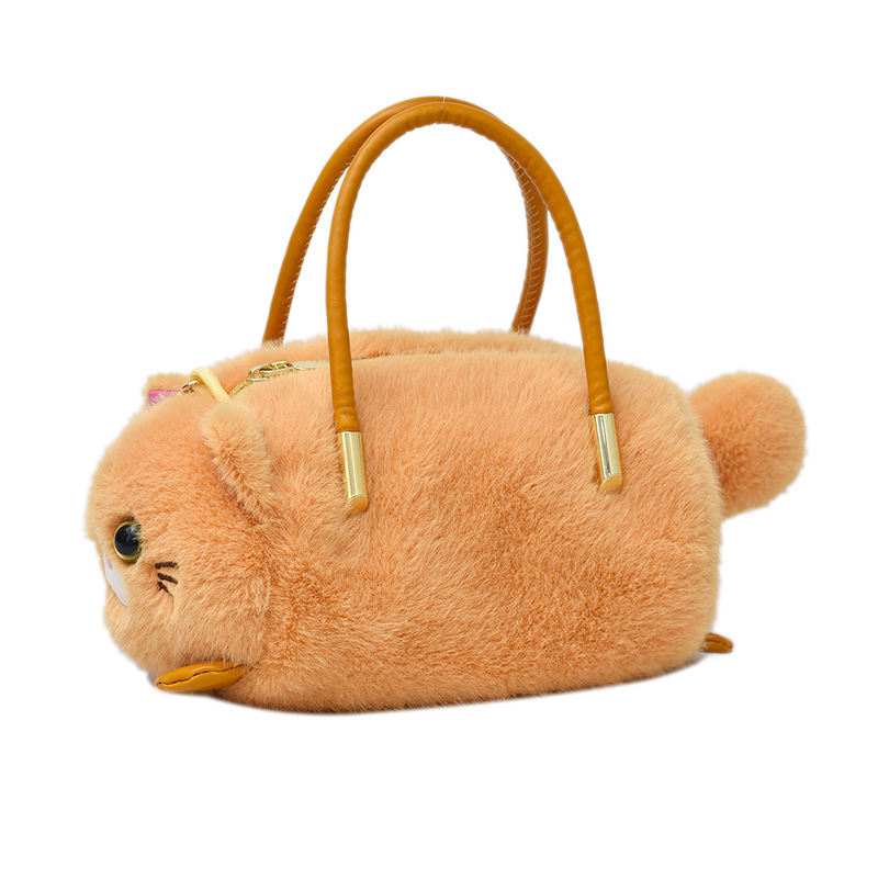 Capybara плюшена чанта за носене – карикатурен животински дизайн, кратък плюш, пълнеж PP памук (Материали: кратък плюш; Пълнеж: PP памук; Стил: карикатурно животно; Възраст: 7–14 г)