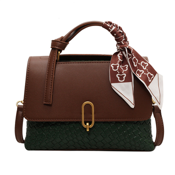 Τσάντα στον ώμο σε street-trend στυλ, PU υλικό, τετράγωνη τσάντα, σχήματος κουβά με καπάκι ανοίγματος, μονή λουρί