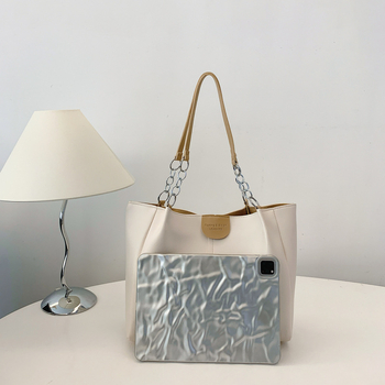 Чанта за рамо в стил уличен тренд, PU материя, вертикална квадратна форма, магнитно закопчаване, вътрешен джоб с цип