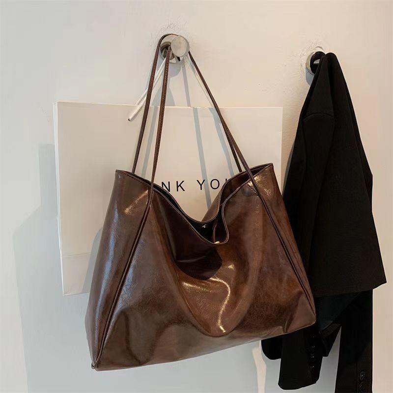 Geantă Tote PU pentru unisex, formă de cutie, închidere magnetică, căptușală PU, Primăvara 2024