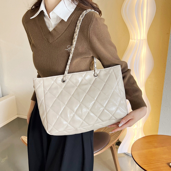 Чанта за рамо със цип, хоризонтална квадратна форма, вътрешен джоб за мобилен телефон, подплата от полиестер и двойни презрамки