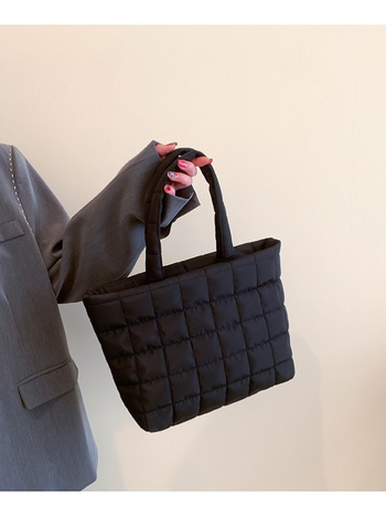 Τσάντα Tote από νάιλον, αστική απλότητα, οριζόντιο τετράγωνο σχήμα, φερμουάρ