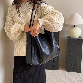 Дамска чанта през рамо и tote, PU, синтетична подплата, хоризонтално квадратна форма, магнитно закопчаване, мек корпус, голям капацитет, двойни презрамки, Fall 2023 колекция