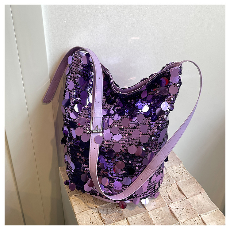 Geantă bucket cu paiete, stil stradal, închidere magnetică, căptușeală din poliester, buzunar intern pentru telefon